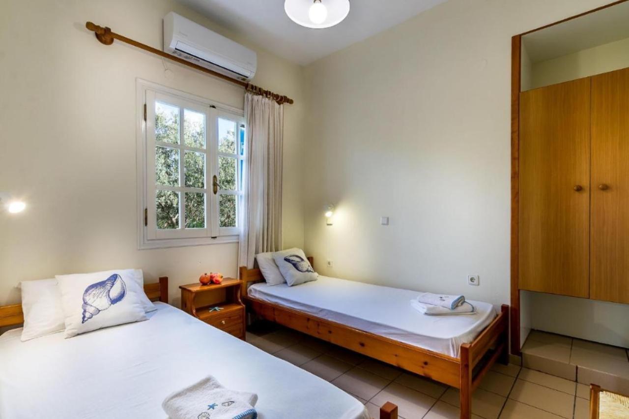 Blue Beach House Kissamos Exterior photo
